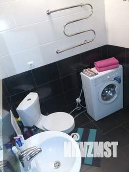 Студия квартира, посуточно, 40м2, 10/17 этаж