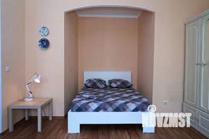 1-к квартира, посуточно, 42м2, 3/10 этаж