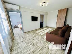 1-к квартира, посуточно, 56м2, 1/1 этаж