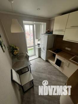 1-к квартира, посуточно, 40м2, 9/9 этаж