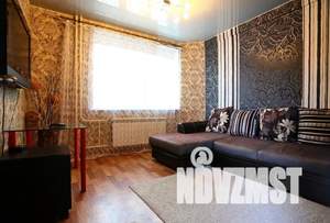 2-к квартира, посуточно, 57м2, 1/1 этаж