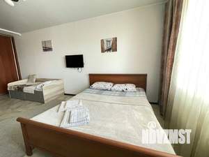 1-к квартира, посуточно, 45м2, 1/1 этаж