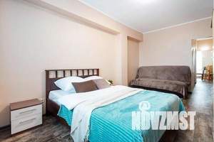 1-к квартира, посуточно, 33м2, 8/8 этаж