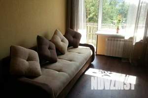 1-к квартира, посуточно, 35м2, 3/5 этаж
