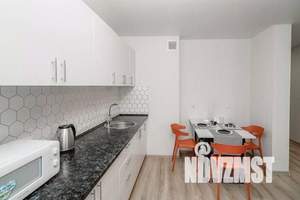 1-к квартира, посуточно, 40м2, 3/21 этаж