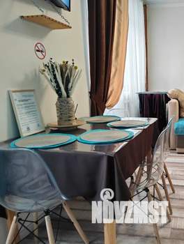 Студия квартира, посуточно, 43м2, 6/9 этаж