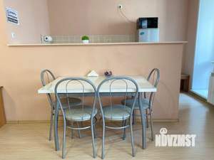 Студия квартира, посуточно, 36м2, 8/11 этаж