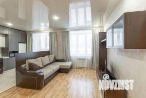 Студия квартира, посуточно, 33м2, 2/10 этаж