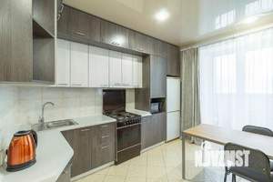 Студия квартира, посуточно, 33м2, 2/10 этаж