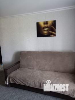 1-к квартира, посуточно, 33м2, 4/9 этаж