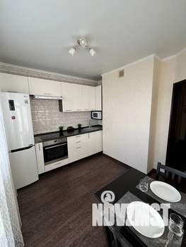 1-к квартира, посуточно, 36м2, 13/16 этаж