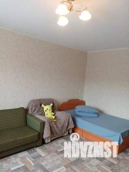 1-к квартира, посуточно, 35м2, 3/5 этаж