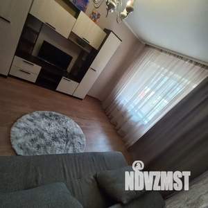 1-к квартира, посуточно, 37м2, 1/9 этаж