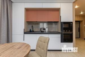 2-к квартира, посуточно, 45м2, 1/1 этаж