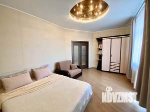 1-к квартира, посуточно, 45м2, 2/14 этаж