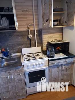 1-к квартира, посуточно, 35м2, 4/9 этаж