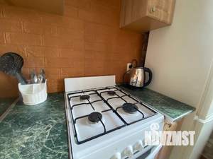 1-к квартира, посуточно, 38м2, 9/9 этаж