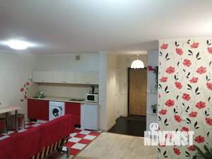 Студия квартира, посуточно, 35м2, 16/17 этаж