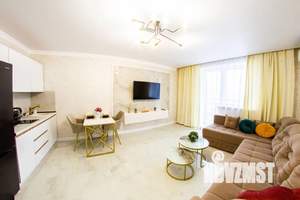 Студия квартира, посуточно, 33м2, 8/15 этаж