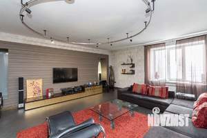 4-к квартира, на длительный срок, 169м2, 2/9 этаж