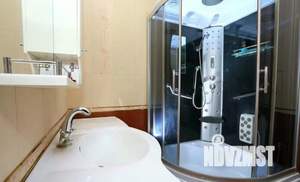 2-к квартира, посуточно, 42м2, 1/1 этаж