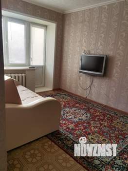 1-к квартира, посуточно, 33м2, 3/5 этаж