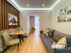 Студия квартира, на длительный срок, 40м2, 6/10 этаж