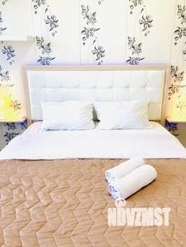 2-к квартира, посуточно, 42м2, 3/13 этаж