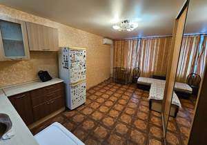 1-к квартира, на длительный срок, 100м2, 2/5 этаж