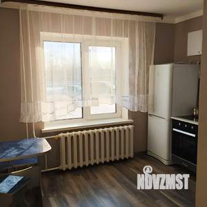 1-к квартира, посуточно, 38м2, 1/10 этаж