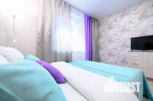 1-к квартира, посуточно, 42м2, 1/1 этаж