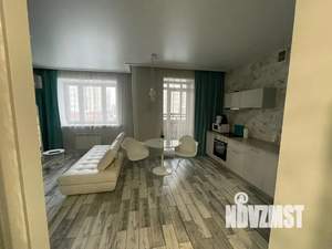 Студия квартира, посуточно, 40м2, 2/15 этаж