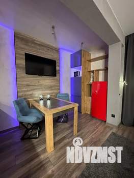 Студия квартира, посуточно, 27м2, 5/8 этаж