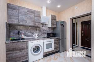 1-к квартира, посуточно, 40м2, 11/16 этаж