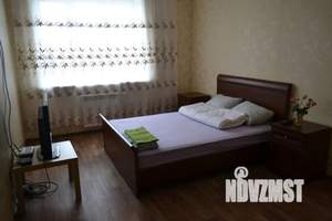 1-к квартира, посуточно, 43м2, 7/9 этаж