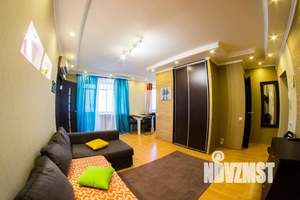 2-к квартира, посуточно, 50м2, 4/5 этаж