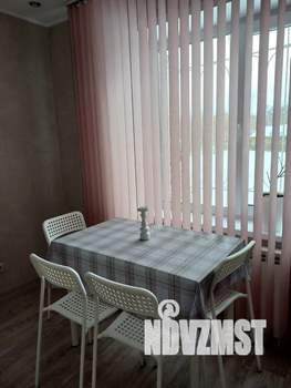 1-к квартира, посуточно, 34м2, 1/10 этаж