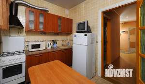 2-к квартира, посуточно, 49м2, 3/4 этаж