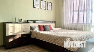 1-к квартира, посуточно, 37м2, 1/1 этаж