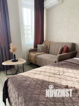 1-к квартира, посуточно, 42м2, 2/17 этаж