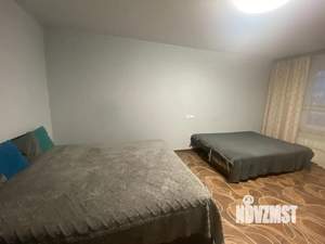 1-к квартира, посуточно, 40м2, 1/9 этаж