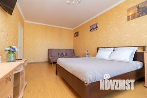 1-к квартира, посуточно, 37м2, 1/1 этаж