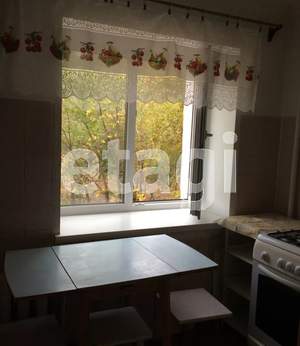 2-к квартира, на длительный срок, 42м2, 2/5 этаж