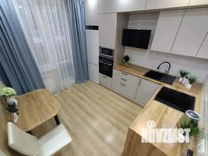 1-к квартира, посуточно, 42м2, 2/19 этаж