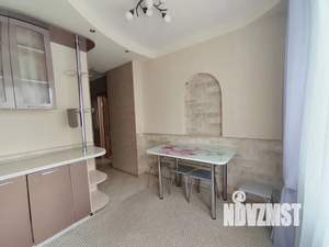 1-к квартира, посуточно, 38м2, 4/9 этаж