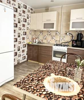 2-к квартира, посуточно, 52м2, 1/1 этаж