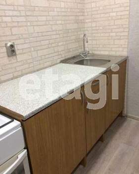 1-к квартира, на длительный срок, 64м2, 3/9 этаж