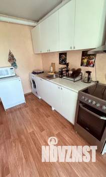 1-к квартира, посуточно, 40м2, 9/10 этаж