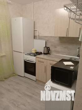 1-к квартира, посуточно, 39м2, 7/10 этаж