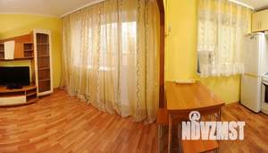 1-к квартира, посуточно, 35м2, 1/1 этаж